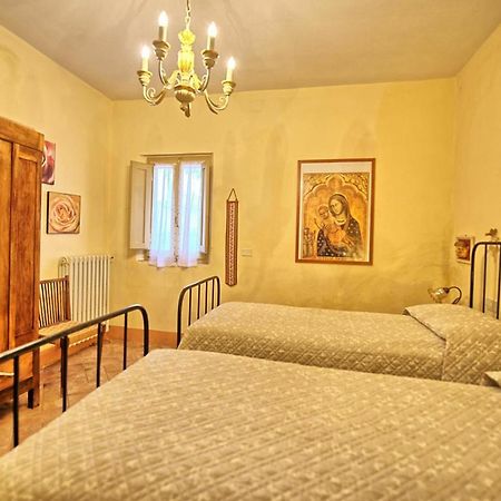 Agriturismo Fattoria Il Piano - Casa Tosca - San Gimignano Bagian luar foto